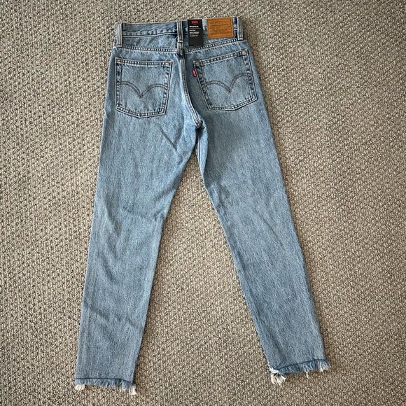 NWT Levi’s Wedgie - Picture 4 of 4
